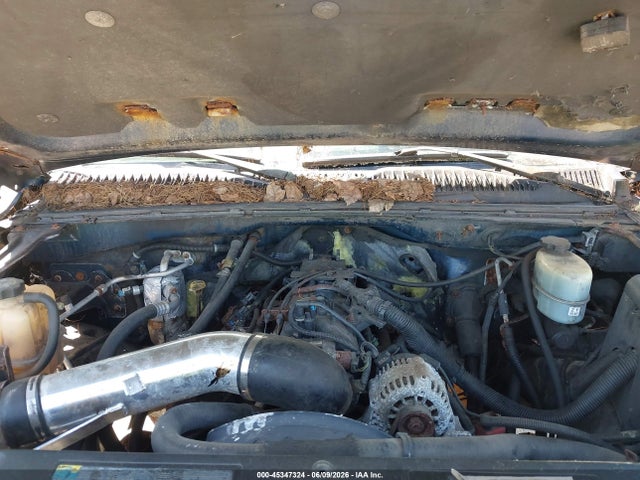 Продажа на аукционе авто 2002 Chevrolet Silverado 2500hd Ls, vin: 1GCHK29UX2E182326, номер лота: 45347324