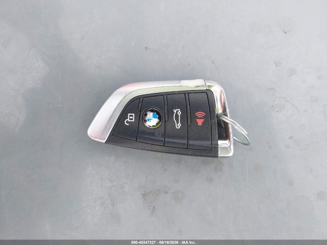 2016 Bmw X5 Xdrive50i მანქანა იყიდება აუქციონზე, vin: 5UXKR6C5XG0J81951, აუქციონის ნომერი: 45347327