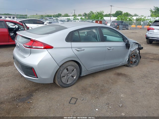 Продаж на аукціоні авто 2020 Hyundai Ioniq Hybrid Blue, vin: KMHC65LC6LU202154, номер лоту: 45347328