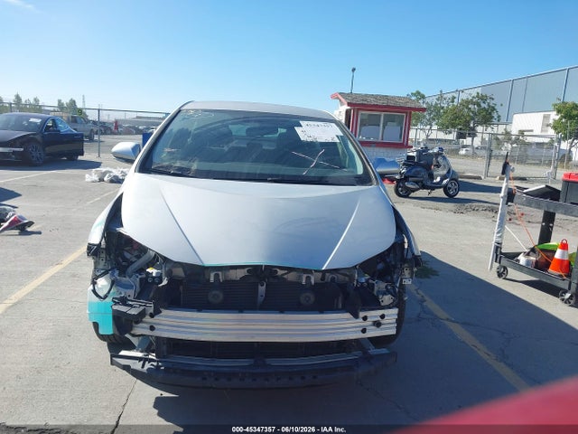 Toyota Prius Three 2016 JTDKARFU4G3020958 Image 13