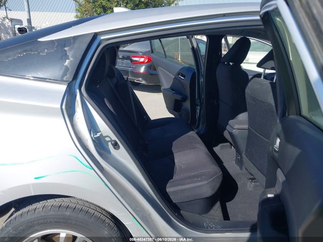 Toyota Prius Three 2016 JTDKARFU4G3020958 Image 8