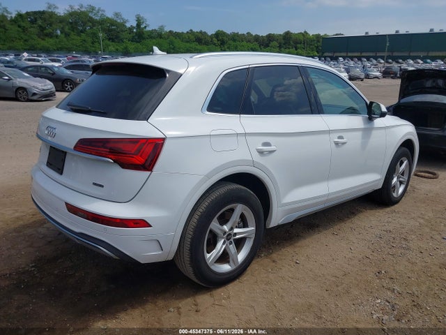 Aukcja sprzedaży 2024 Audi Q5 Premium 40 Tfsi Quattro S Tronic, vin: WA1ABAFY9R2045404, numer aukcji: 45347375