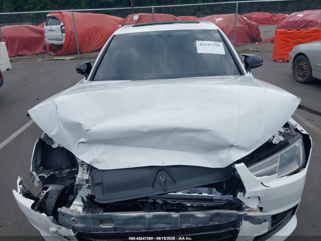 45347390 :رقم المزاد ، WAUGMAF47HN051350 vin ، 2017 Audi A4 2.0t Ultra Premium مزاد بيع