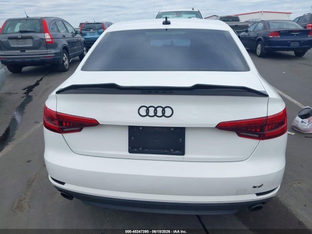 45347390 :رقم المزاد ، WAUGMAF47HN051350 vin ، 2017 Audi A4 2.0t Ultra Premium مزاد بيع