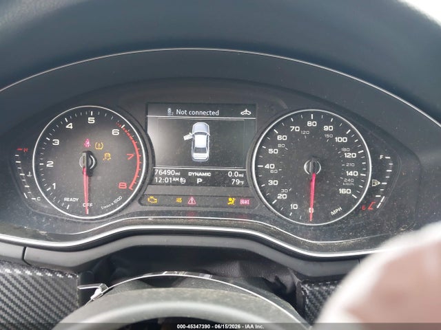 45347390 :رقم المزاد ، WAUGMAF47HN051350 vin ، 2017 Audi A4 2.0t Ultra Premium مزاد بيع