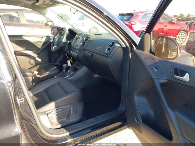 45347402 :رقم المزاد ، WVGAV3AX2EW569614 vin ، 2014 Volkswagen Tiguan Sel مزاد بيع