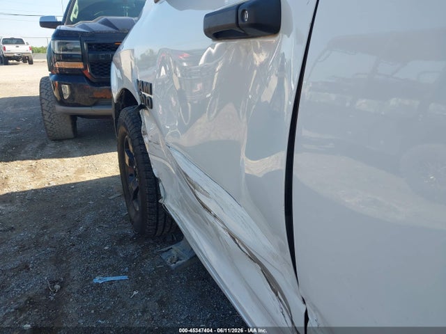 Продажа на аукционе авто 2022 Ram 1500 Classic Tradesman  4x4 5'7 Box, vin: 3C6RR7KT0NG174089, номер лота: 45347404