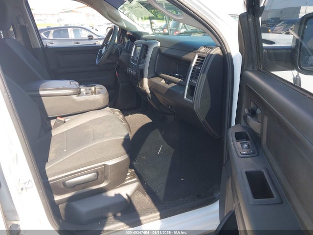 Продажа на аукционе авто 2022 Ram 1500 Classic Tradesman  4x4 5'7 Box, vin: 3C6RR7KT0NG174089, номер лота: 45347404