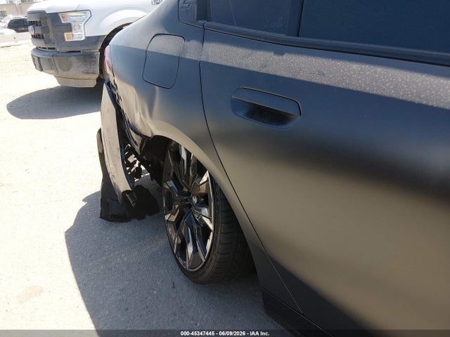 WBA43FJ01TCW22729 BMW 530I