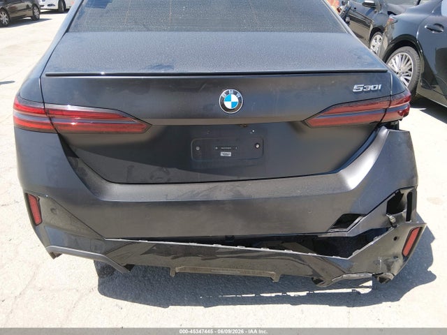 WBA43FJ01TCW22729 BMW 530I