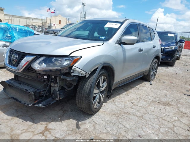 Nissan ROGUE S 2018 5N1AT2MT3JC716270 Image 2