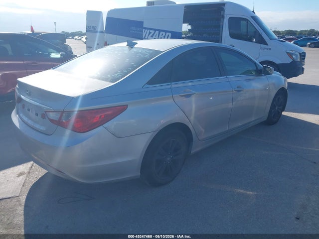2011 Hyundai Sonata Gls მანქანა იყიდება აუქციონზე, vin: 5NPEB4AC6BH257184, აუქციონის ნომერი: 45347468