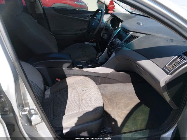 2011 Hyundai Sonata Gls მანქანა იყიდება აუქციონზე, vin: 5NPEB4AC6BH257184, აუქციონის ნომერი: 45347468