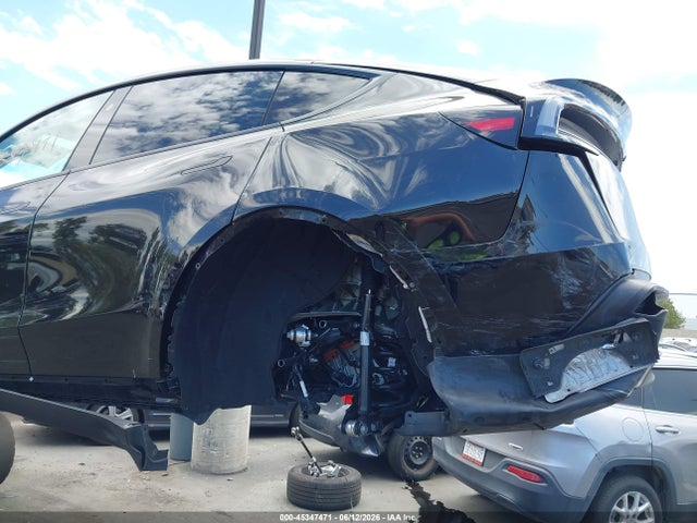 Продажа на аукционе авто 2026 Tesla Model Y Premium Rear-wheel Drive/rear-wheel Drive, vin: 7SAYGDED8TF444284, номер лота: 45347471