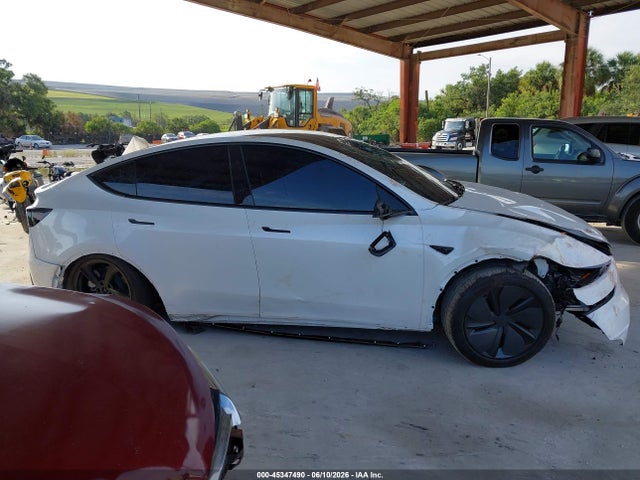 45347490 :رقم المزاد ، 7SAYGDED4TA690987 vin ، 2026 Tesla Model Y Premium Rear-wheel Drive/rear-wheel Drive مزاد بيع