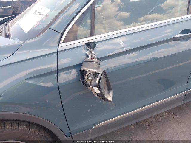 Продажа на аукционе авто 2019 Volkswagen Tiguan 2.0t Se/2.0t Sel/2.0t Sel R-line/2.0t Sel R-line Black, vin: 3VV3B7AX1KM122203, номер лота: 45347497