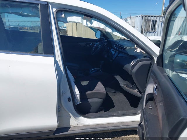 KNMAT2MV6GP675317 Nissan Rogue S/sl/sv