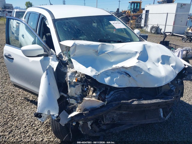 KNMAT2MV6GP675317 Nissan Rogue S/sl/sv