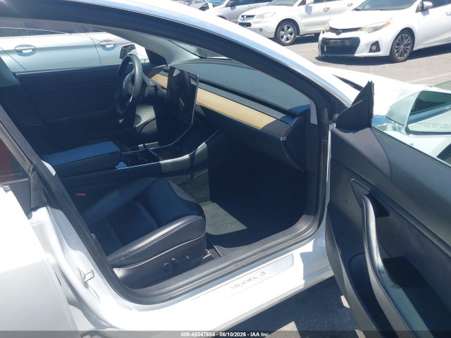 Tesla Model 3 Long Range/mid Range/standard Range/standard Range Plus 2019 5YJ3E1EA8KF476555 Image 5