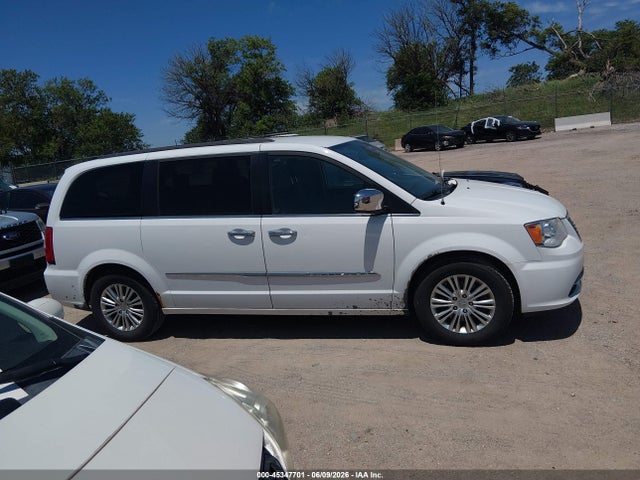 45347701 :رقم المزاد ، 2C4RC1CG7FR611056 vin ، 2015 Chrysler Town & Country Touring-l مزاد بيع