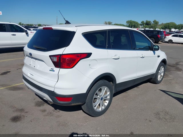 Ford ESCAPE SE 2019 1FMCU9GDXKUB71229 Image 4