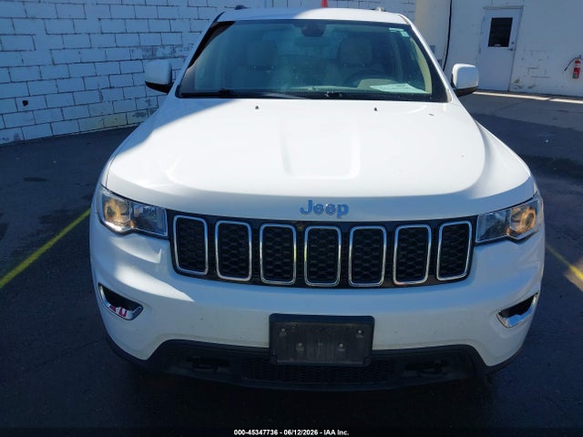 1C4RJFAGXKC766130 Jeep Grand Cherokee Laredo E 4x4
