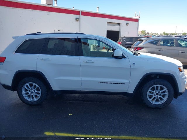 1C4RJFAGXKC766130 Jeep Grand Cherokee Laredo E 4x4