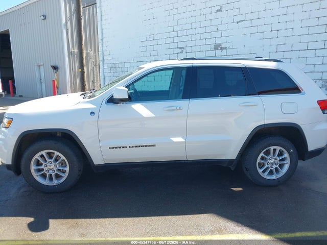 1C4RJFAGXKC766130 Jeep Grand Cherokee Laredo E 4x4
