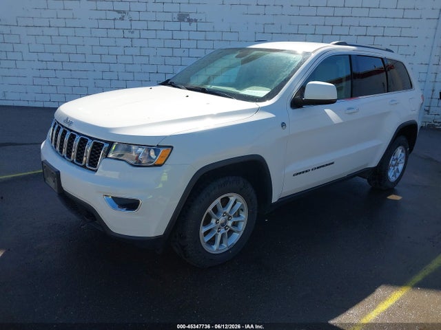 1C4RJFAGXKC766130 Jeep Grand Cherokee Laredo E 4x4
