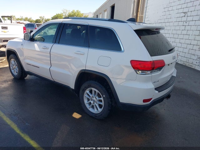 1C4RJFAGXKC766130 Jeep Grand Cherokee Laredo E 4x4