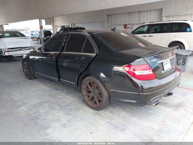 45347746 :رقم المزاد ، WDDGF8BB8CR227744 vin ، 2012 Mercedes-benz C 300 Sport 4matic مزاد بيع