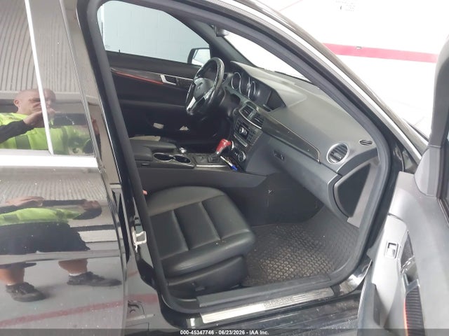 45347746 :رقم المزاد ، WDDGF8BB8CR227744 vin ، 2012 Mercedes-benz C 300 Sport 4matic مزاد بيع