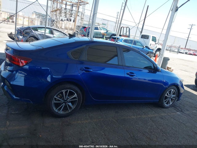 3KPF24AD5PE607588 KIA Forte Lxs