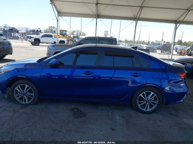 3KPF24AD5PE607588 KIA Forte Lxs