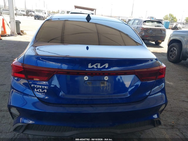 3KPF24AD5PE607588 KIA Forte Lxs