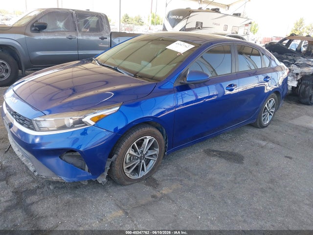 3KPF24AD5PE607588 KIA Forte Lxs
