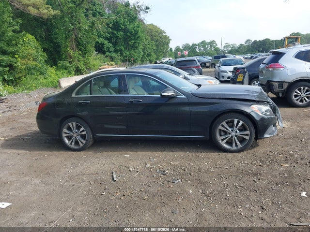 45347765 :رقم المزاد ، 55SWF4KB3FU058966 vin ، 2015 Mercedes-benz C 300 4matic مزاد بيع