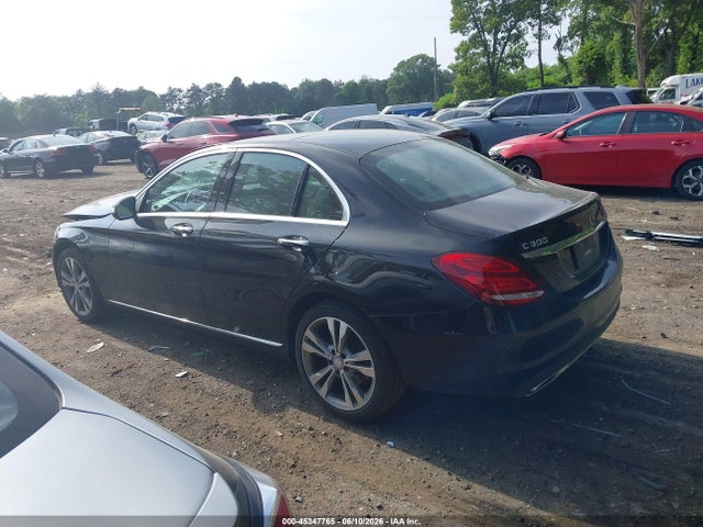 45347765 :رقم المزاد ، 55SWF4KB3FU058966 vin ، 2015 Mercedes-benz C 300 4matic مزاد بيع