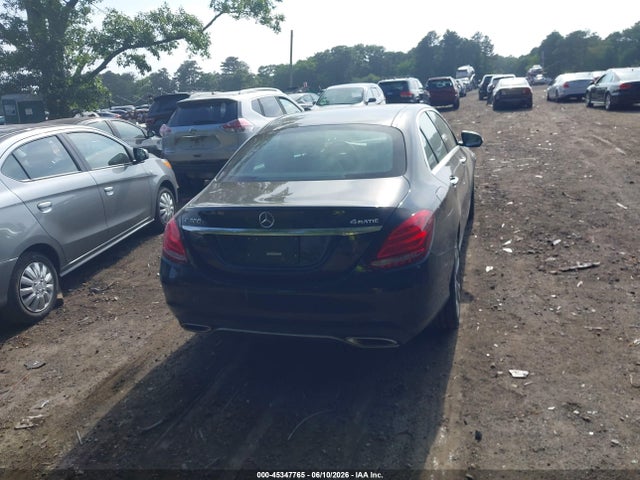 45347765 :رقم المزاد ، 55SWF4KB3FU058966 vin ، 2015 Mercedes-benz C 300 4matic مزاد بيع