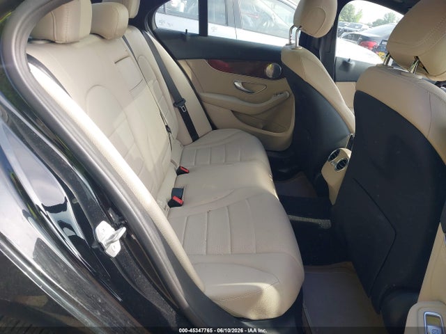 45347765 :رقم المزاد ، 55SWF4KB3FU058966 vin ، 2015 Mercedes-benz C 300 4matic مزاد بيع
