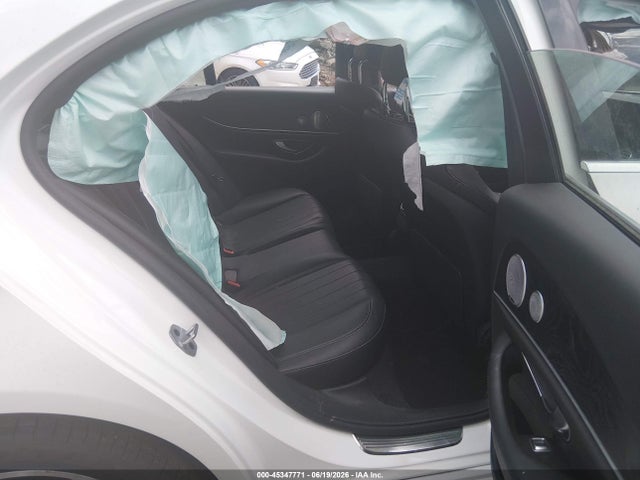 2019 Mercedes-benz E 300 4matic მანქანა იყიდება აუქციონზე, vin: WDDZF4KB1KA524076, აუქციონის ნომერი: 45347771