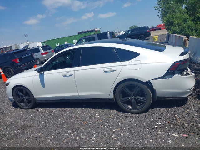 2024 Honda Accord Hybrid Sport-l მანქანა იყიდება აუქციონზე, vin: 1HGCY2F76RA053834, აუქციონის ნომერი: 45347846