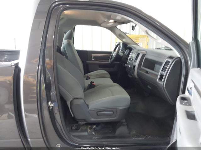 3C6JR6DG6KG504000 RAM 1500 Classic Tradesman 4x2 8&#039; Box