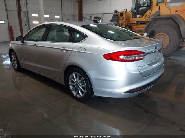 3FA6P0UU9HR253886 Ford Fusion Hybrid S