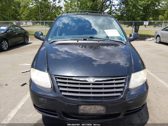 45347891 :رقم المزاد ، 1C4GP45R85B392293 vin ، 2005 Chrysler Town & Country مزاد بيع