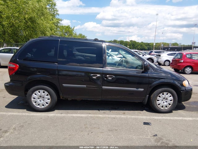 45347891 :رقم المزاد ، 1C4GP45R85B392293 vin ، 2005 Chrysler Town & Country مزاد بيع