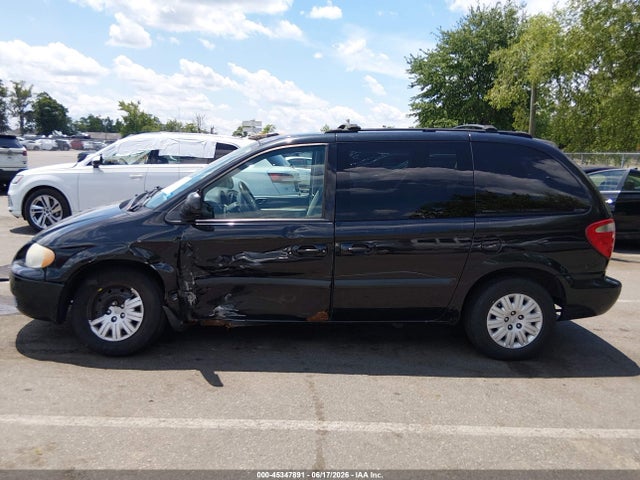 45347891 :رقم المزاد ، 1C4GP45R85B392293 vin ، 2005 Chrysler Town & Country مزاد بيع
