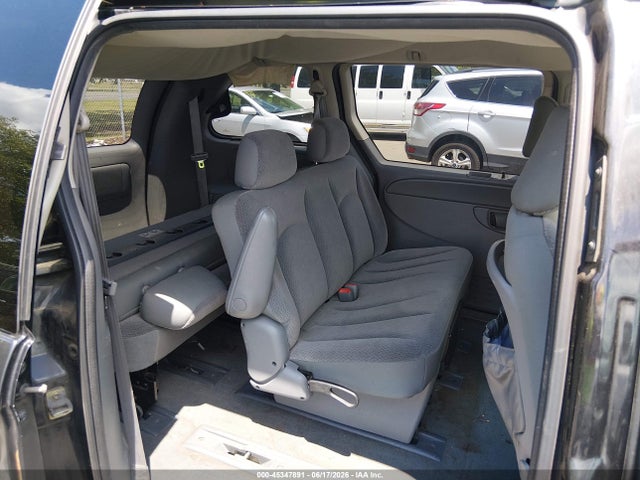 45347891 :رقم المزاد ، 1C4GP45R85B392293 vin ، 2005 Chrysler Town & Country مزاد بيع