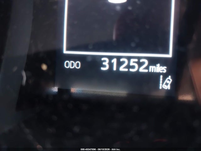 4T1C11AK6RU848403 Toyota CAMRY LE