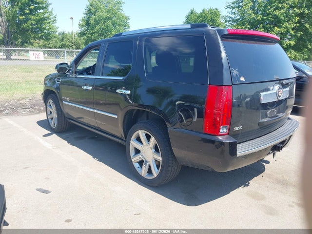 2011 Cadillac Escalade Premium მანქანა იყიდება აუქციონზე, vin: 1GYS4CEF2BR126770, აუქციონის ნომერი: 45347906